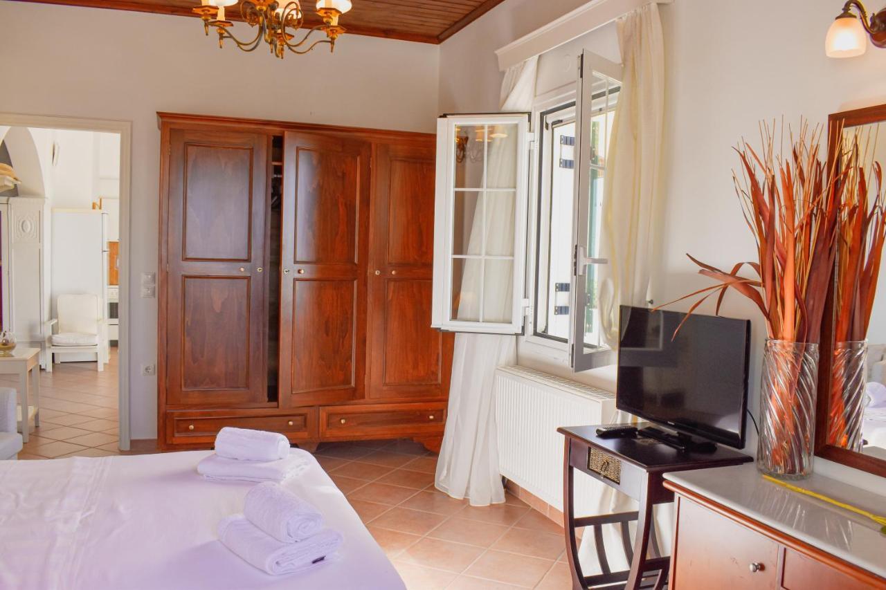 Rozia Syros Luxury Livingヴィラ エクステリア 写真