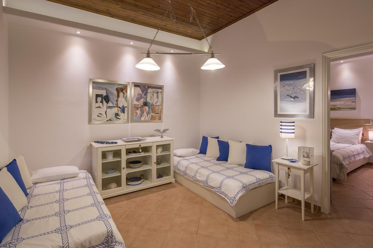 Rozia Syros Luxury Livingヴィラ エクステリア 写真